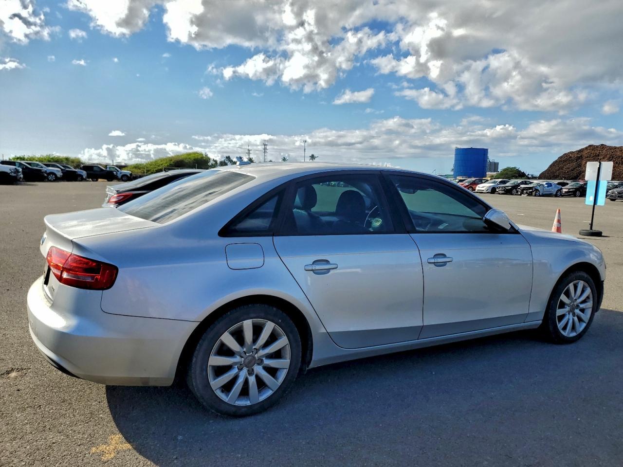 2013 Audi A4 Premium - Фото 3