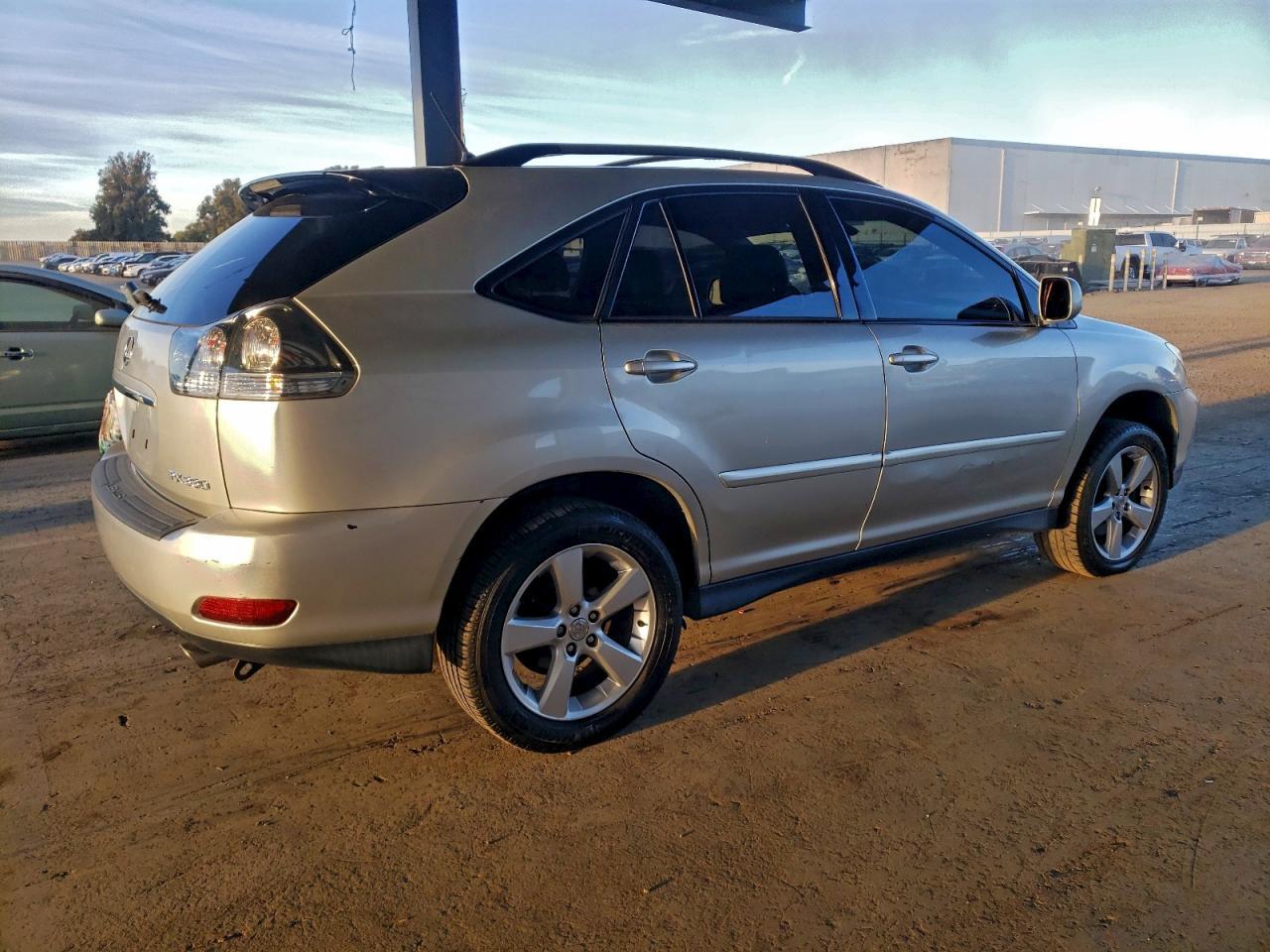 2005 Lexus Rx 330 - Фото 3