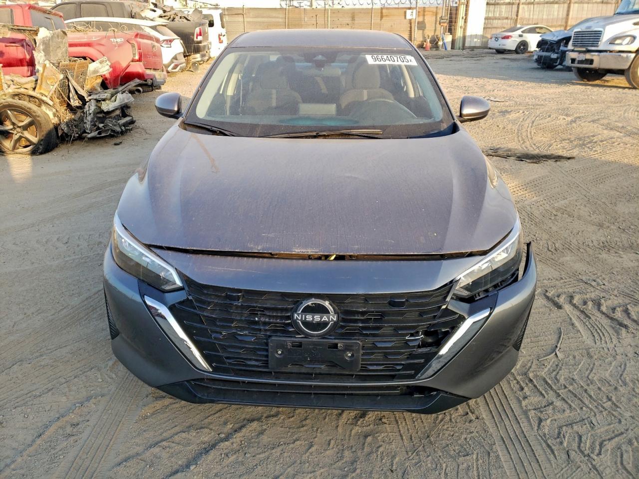 2025 Nissan Sentra Sv - Фото 5