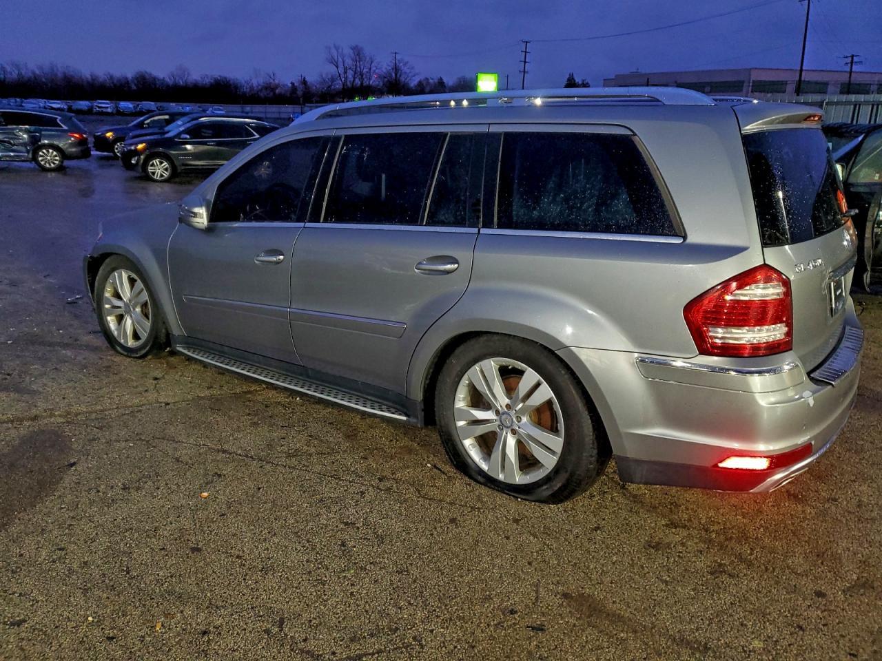 2012 Mercedes-Benz Gl 450 4Matic - Фото 2