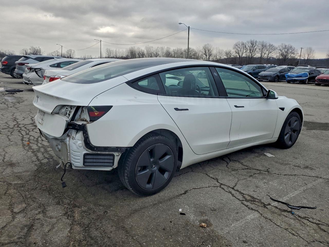 2023 Tesla Model 3 - Image 3