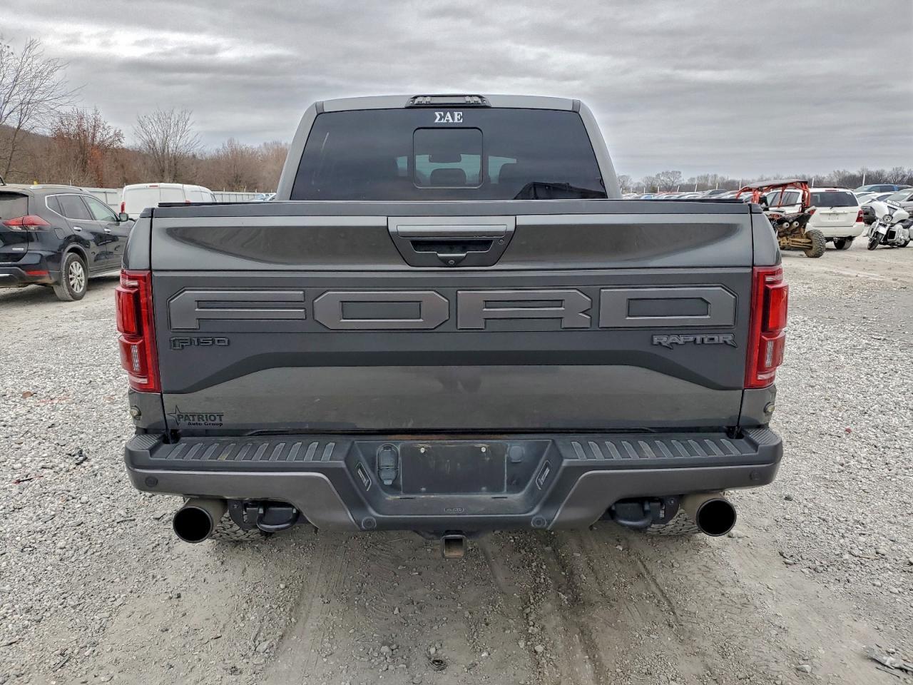 2020 Ford F150 Raptor - Фото 6