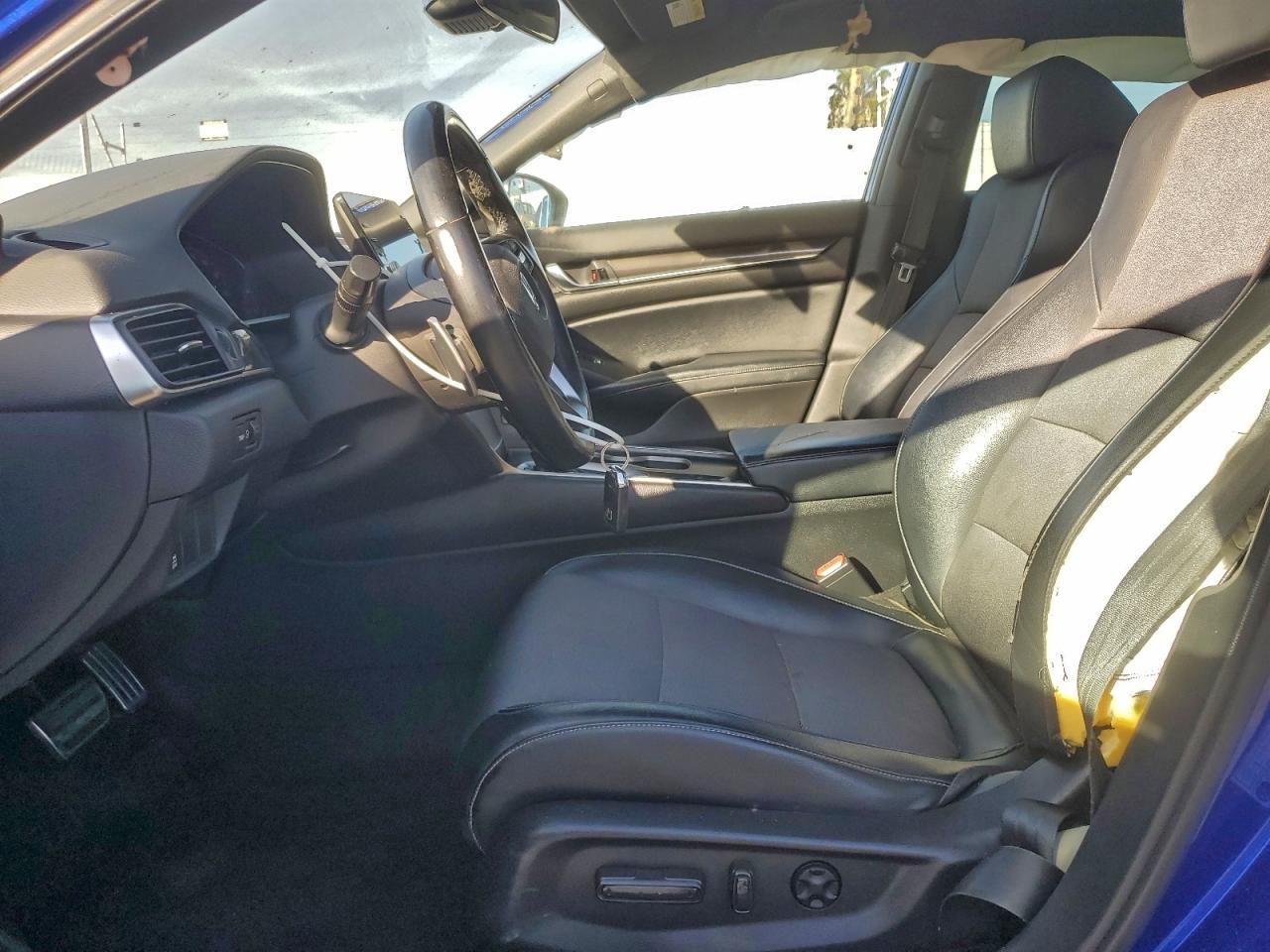 2018 Honda Accord Sport - Image 7