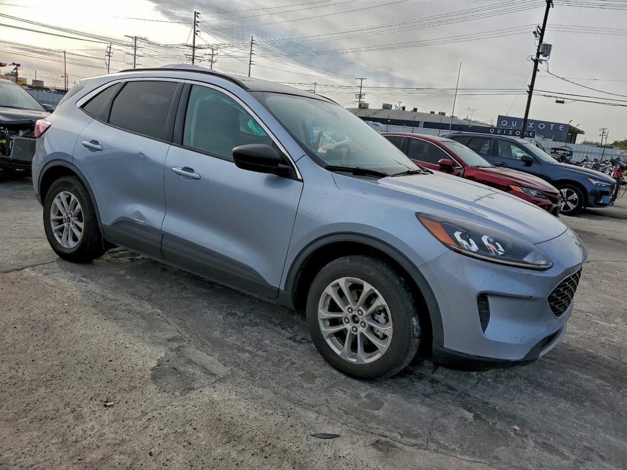 2022 Ford Escape Se - Фото 4