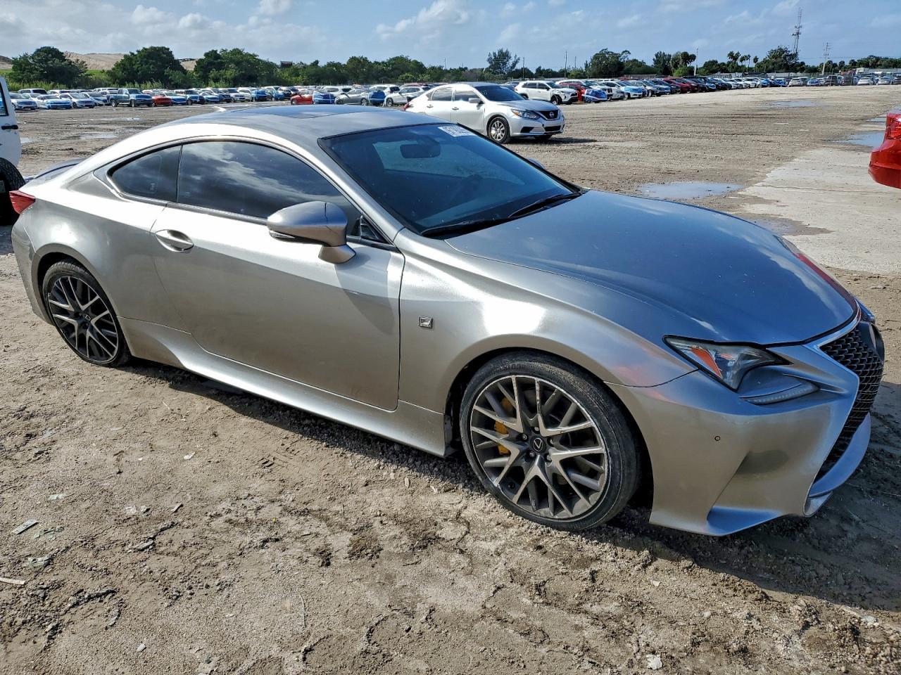 2016 Lexus Rc 200T - Фото 4