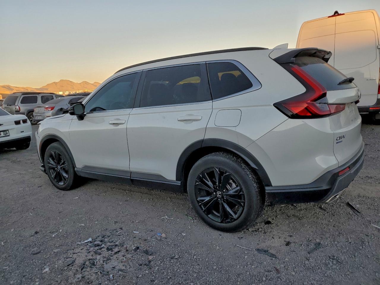 2023 Honda Cr-V Sport Touring - Фото 2
