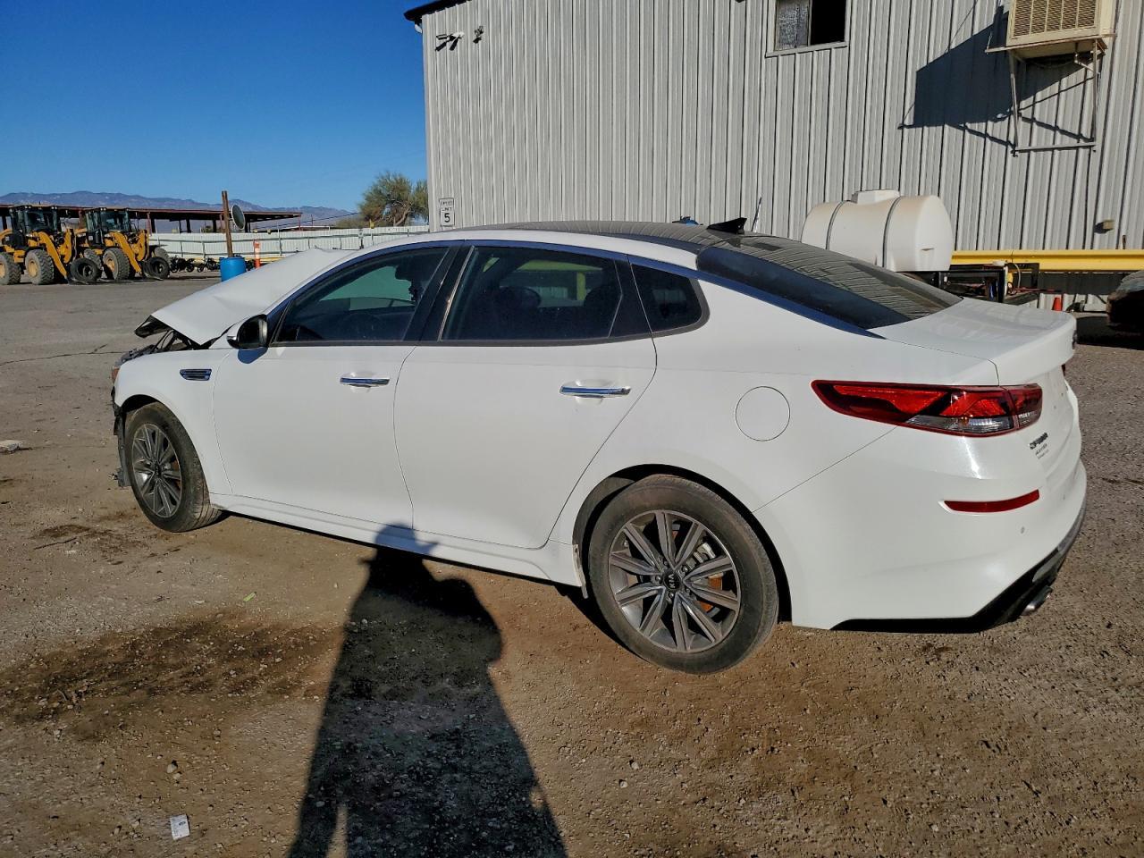 2019 Kia Optima Ex - Image 2