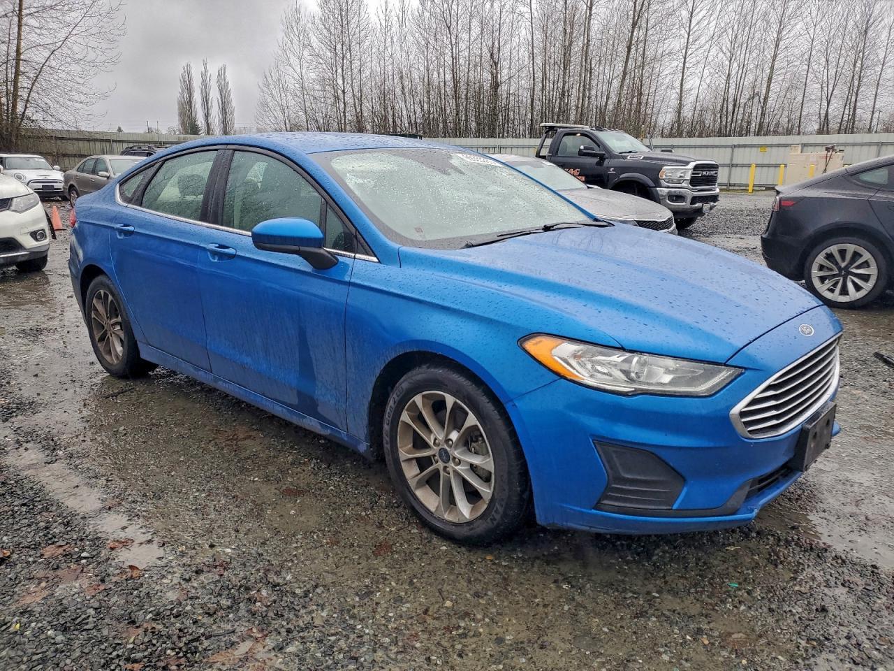 2020 Ford Fusion Se - Фото 4