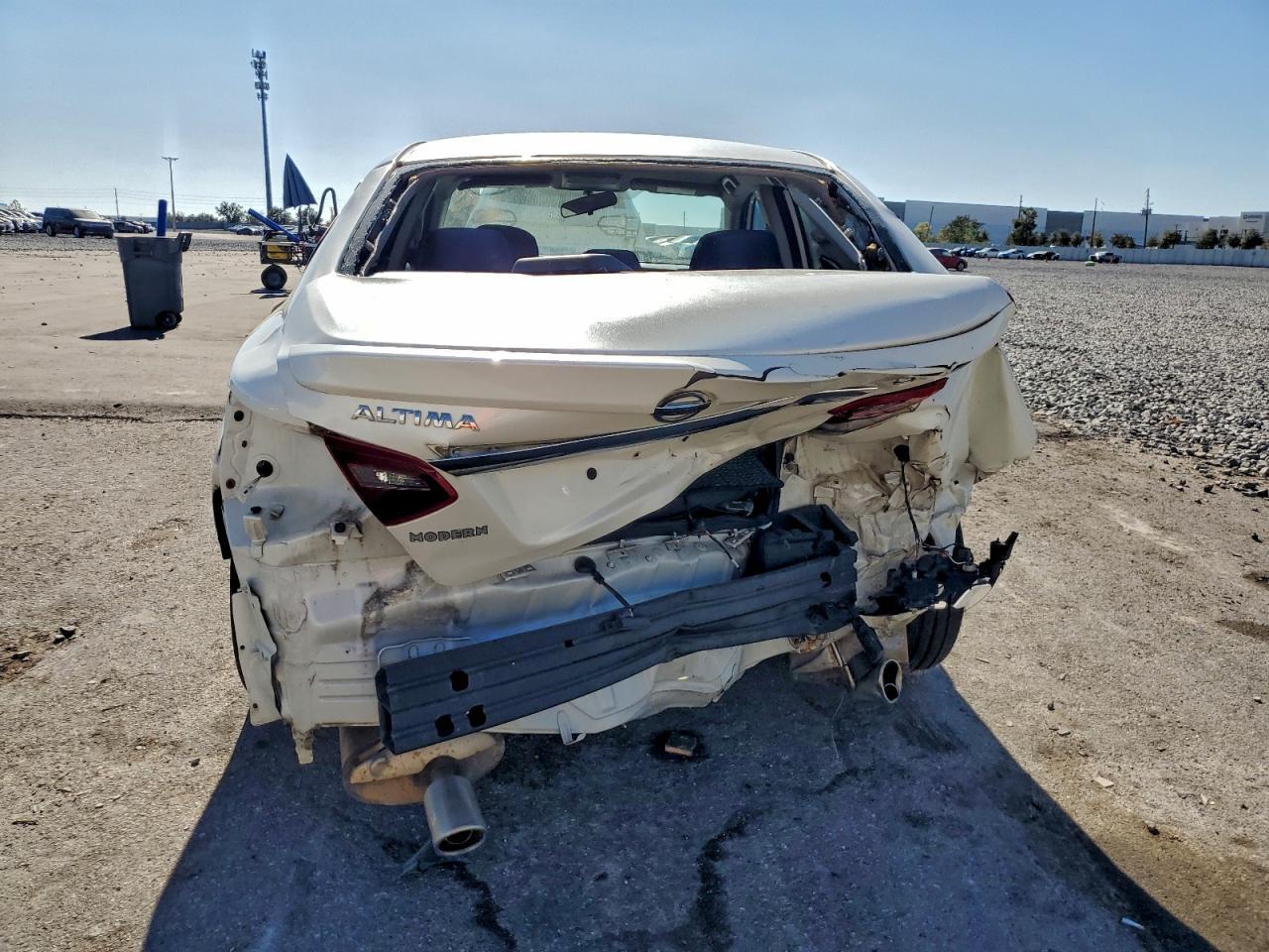 2018 Nissan Altima 2.5 - Фото 6