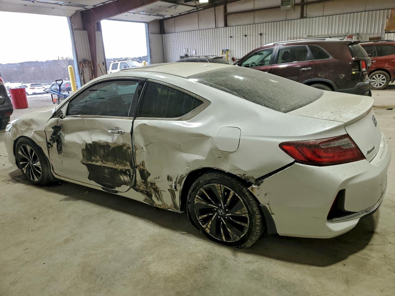 2016 Honda Accord Exl - Image 2