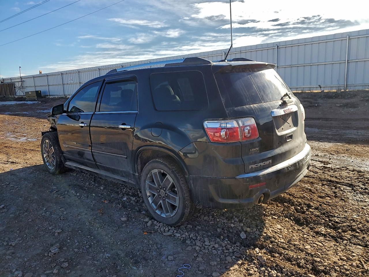 2012 GMC Acadia Denali - Image 2
