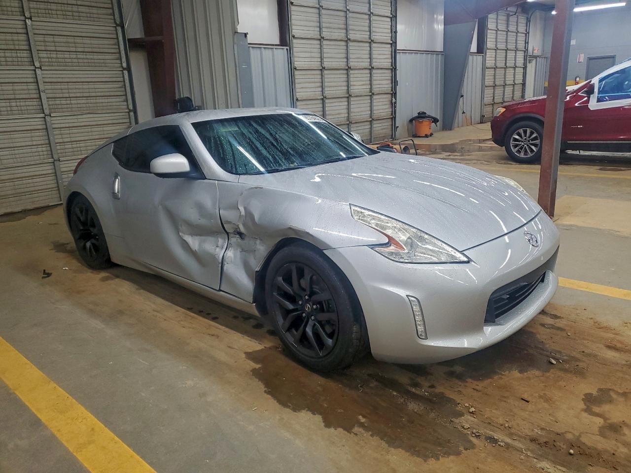 2015 Nissan 370Z Base - Фото 4