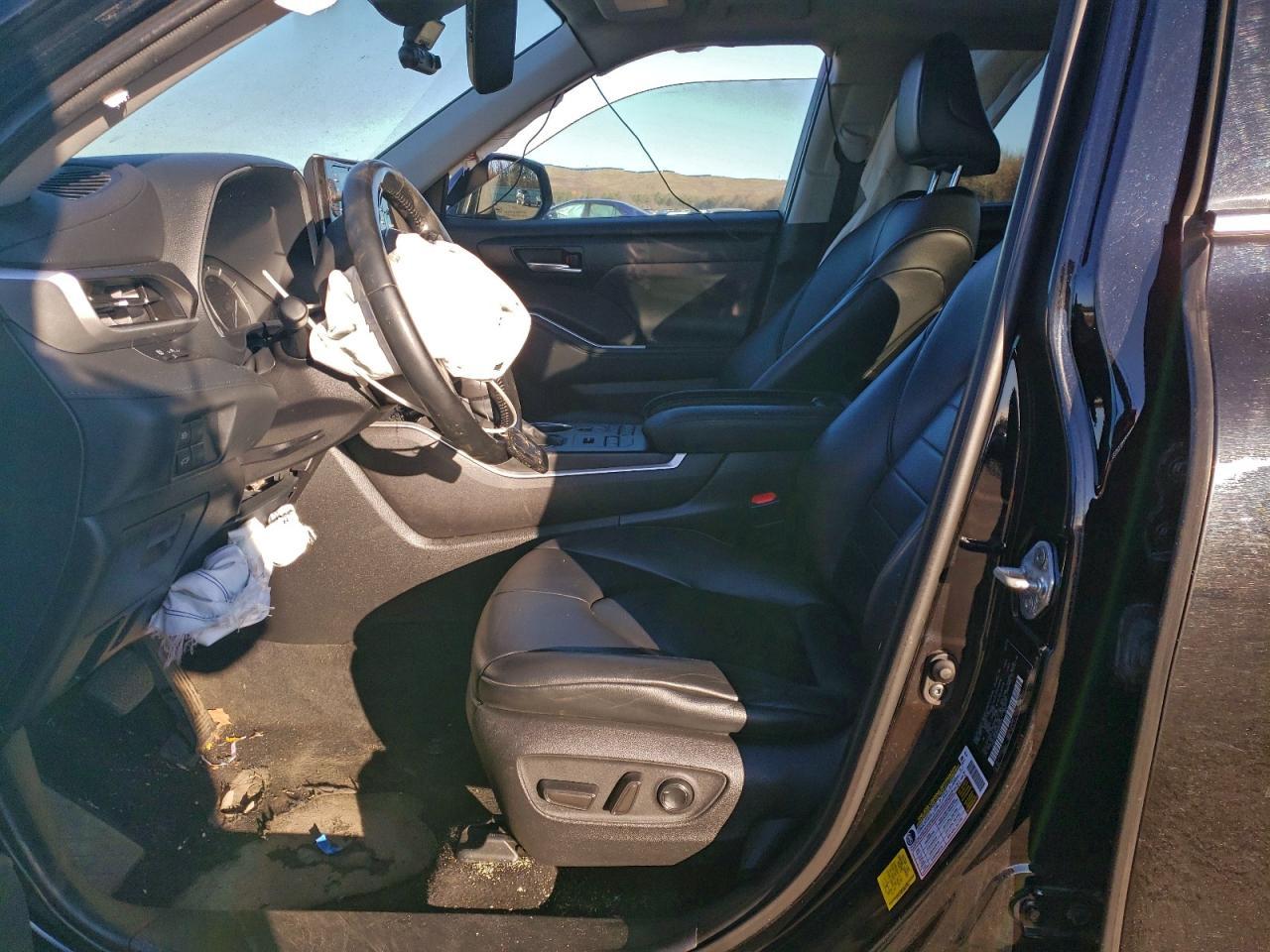 2021 Toyota Highlander Xle - Image 7