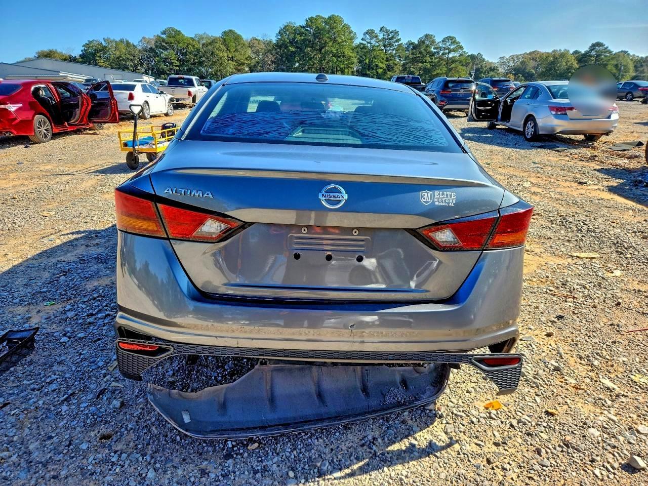 2020 Nissan Altima S - Фото 6