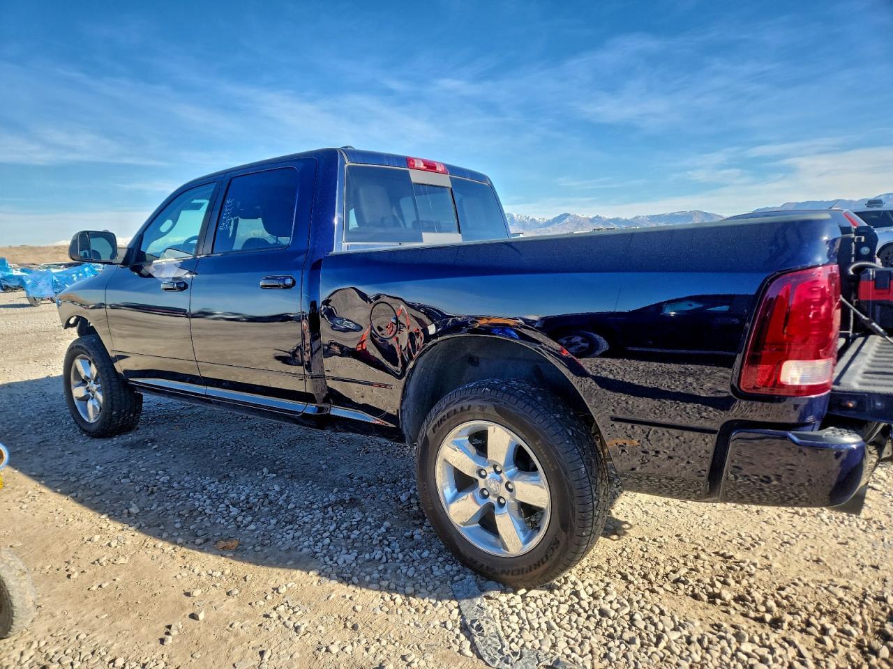 2017 Ram 1500 Sport - Фото 2