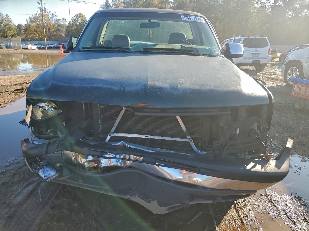 2002 Chevrolet Silverado C1500 - Фото 5