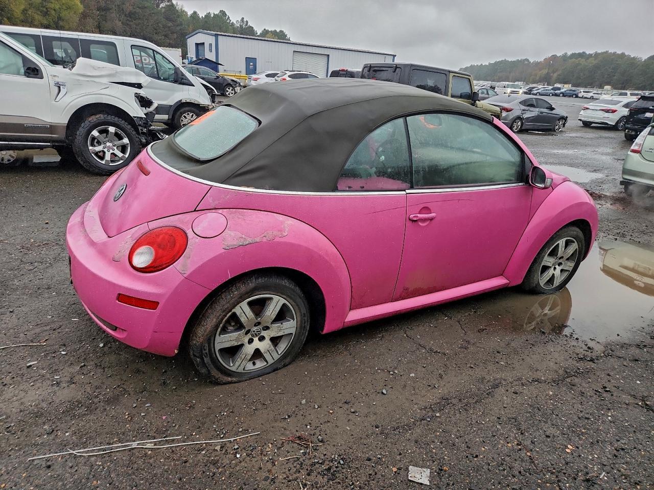 2004 Volkswagen New Beetle Convertible Option Package 1 - Фото 3