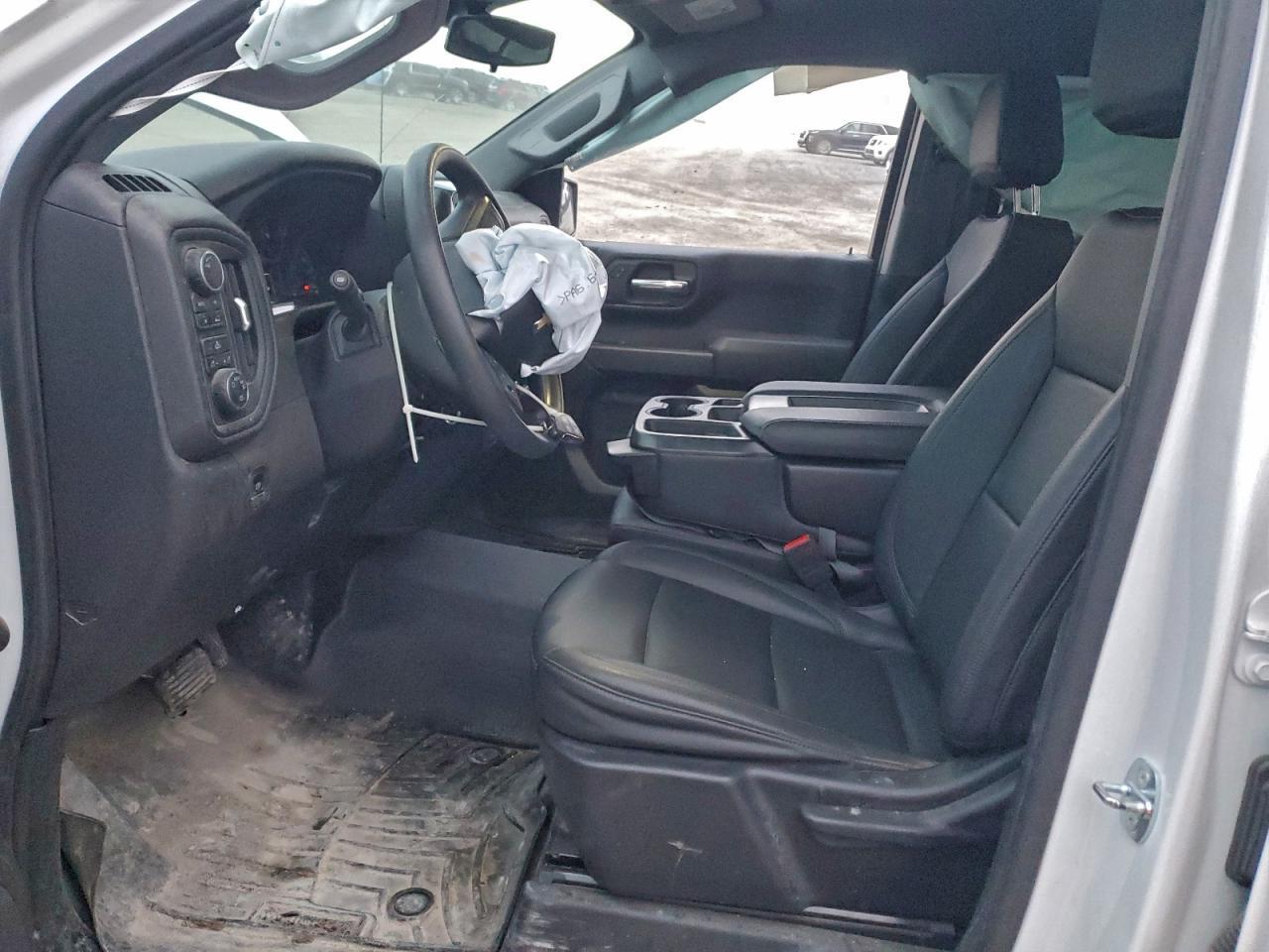 2023 Chevrolet Silverado K1500 - Image 7