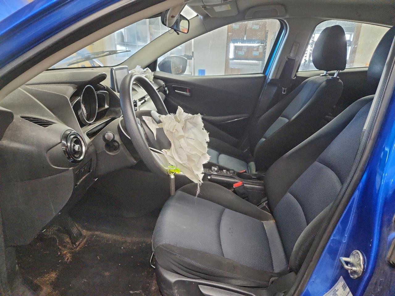 2017 Toyota Yaris Ia Base - Фото 7