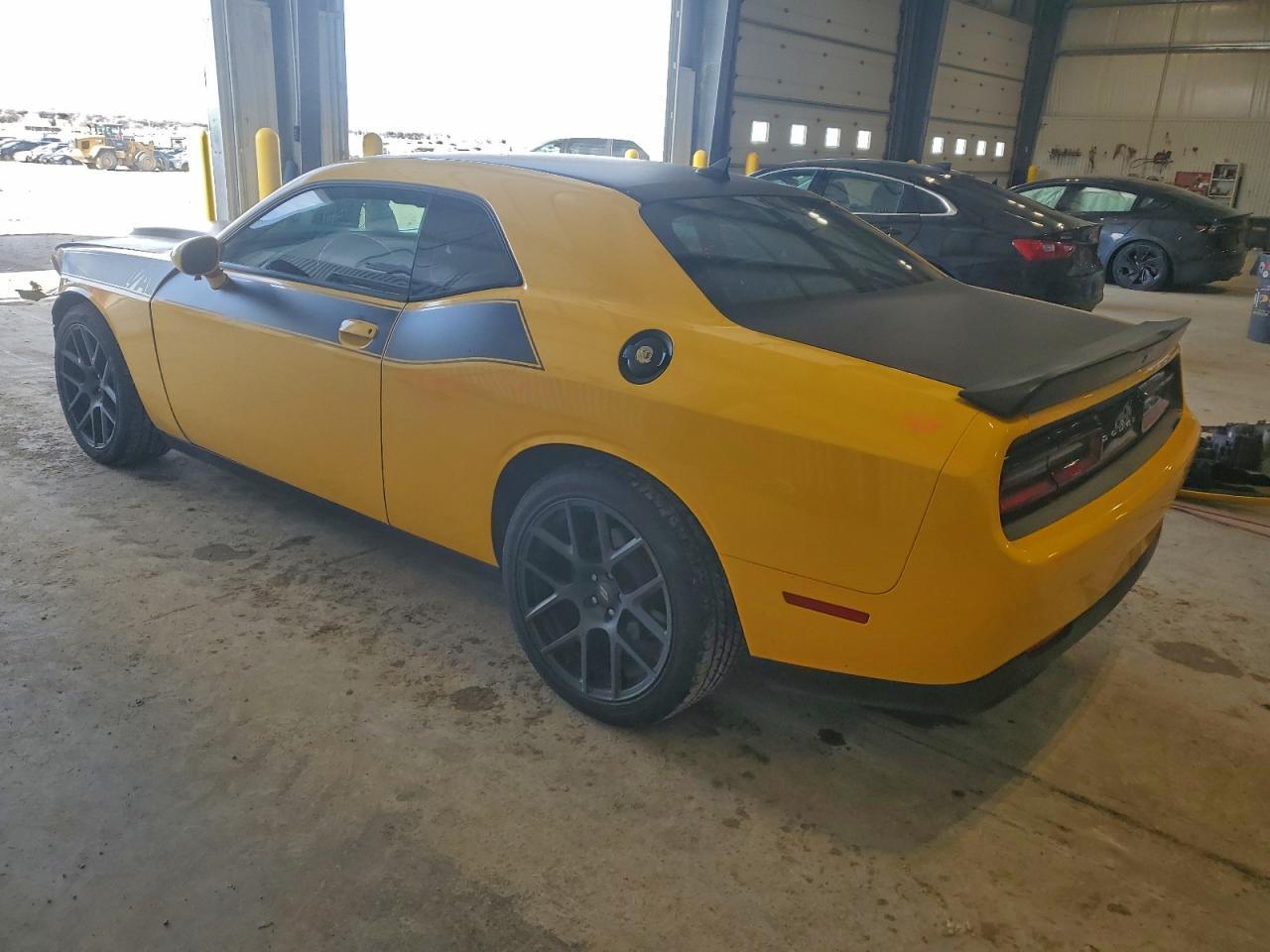 2017 Dodge Challenger R/T - Image 2