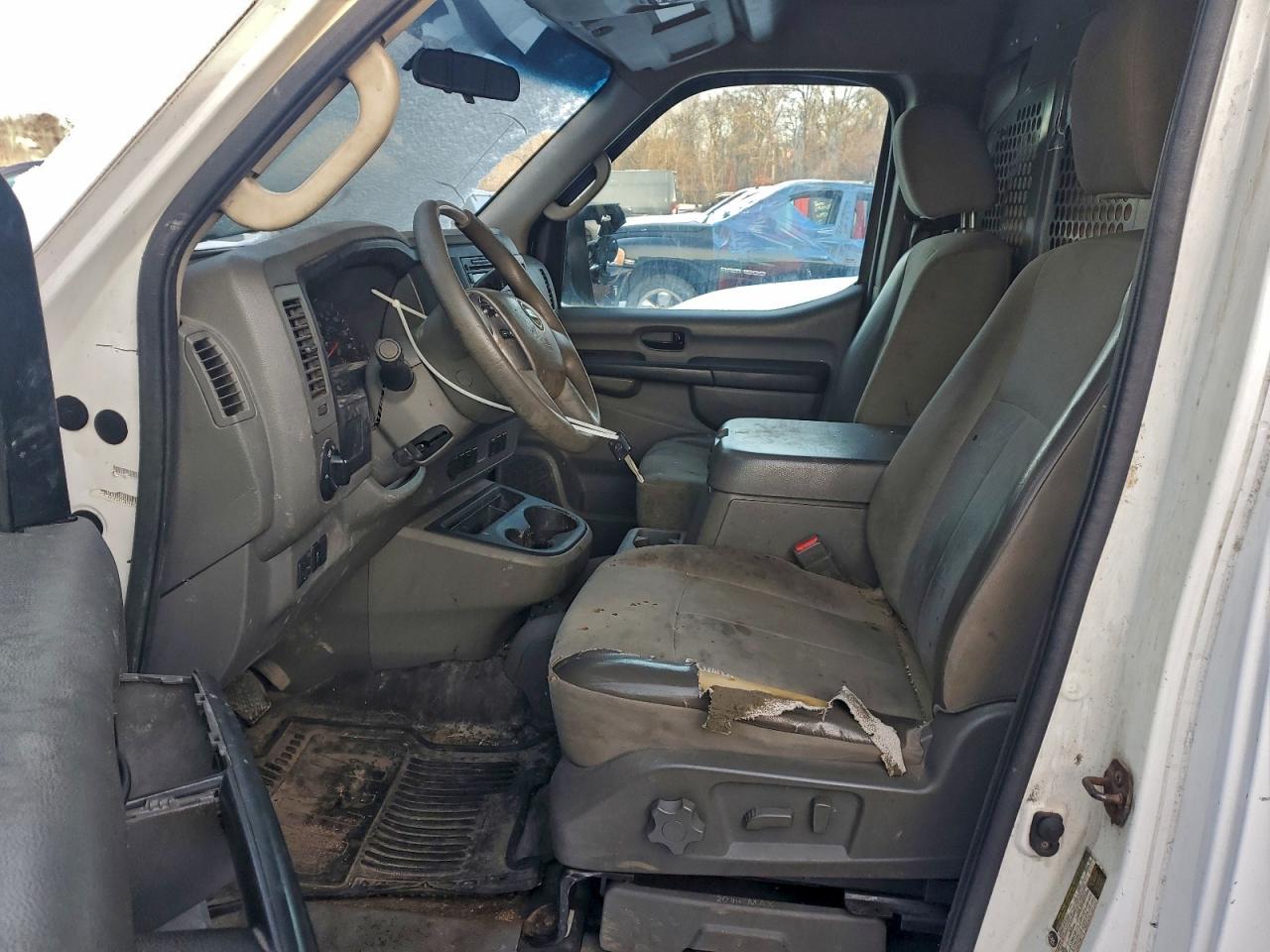 2012 Nissan Nv 2500 Delivery Van - Фото 7