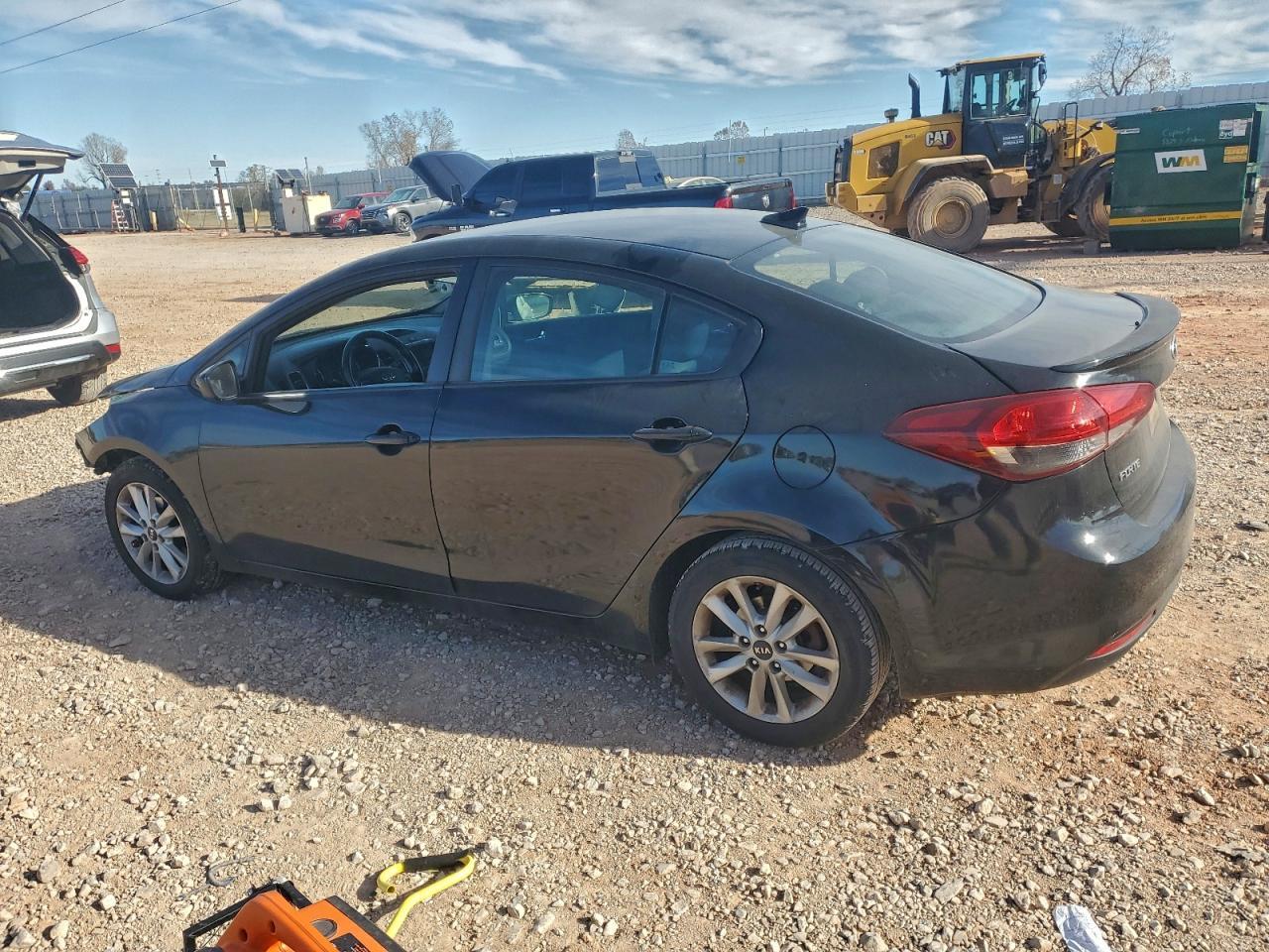 2017 Kia Forte Lx - Image 2