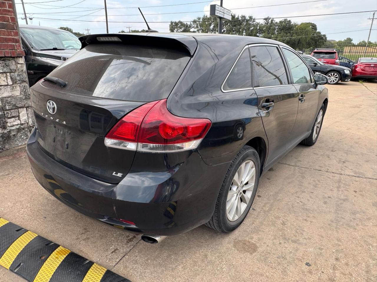 2013 Toyota Venza Le - Фото 4