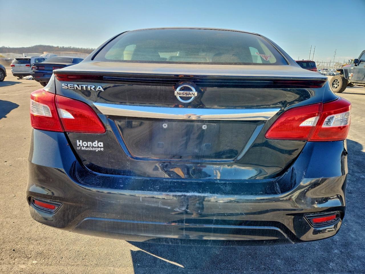 2018 Nissan Sentra S - Фото 6