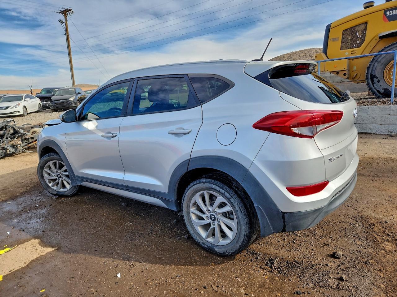 2017 Hyundai Tucson Limited - Image 2