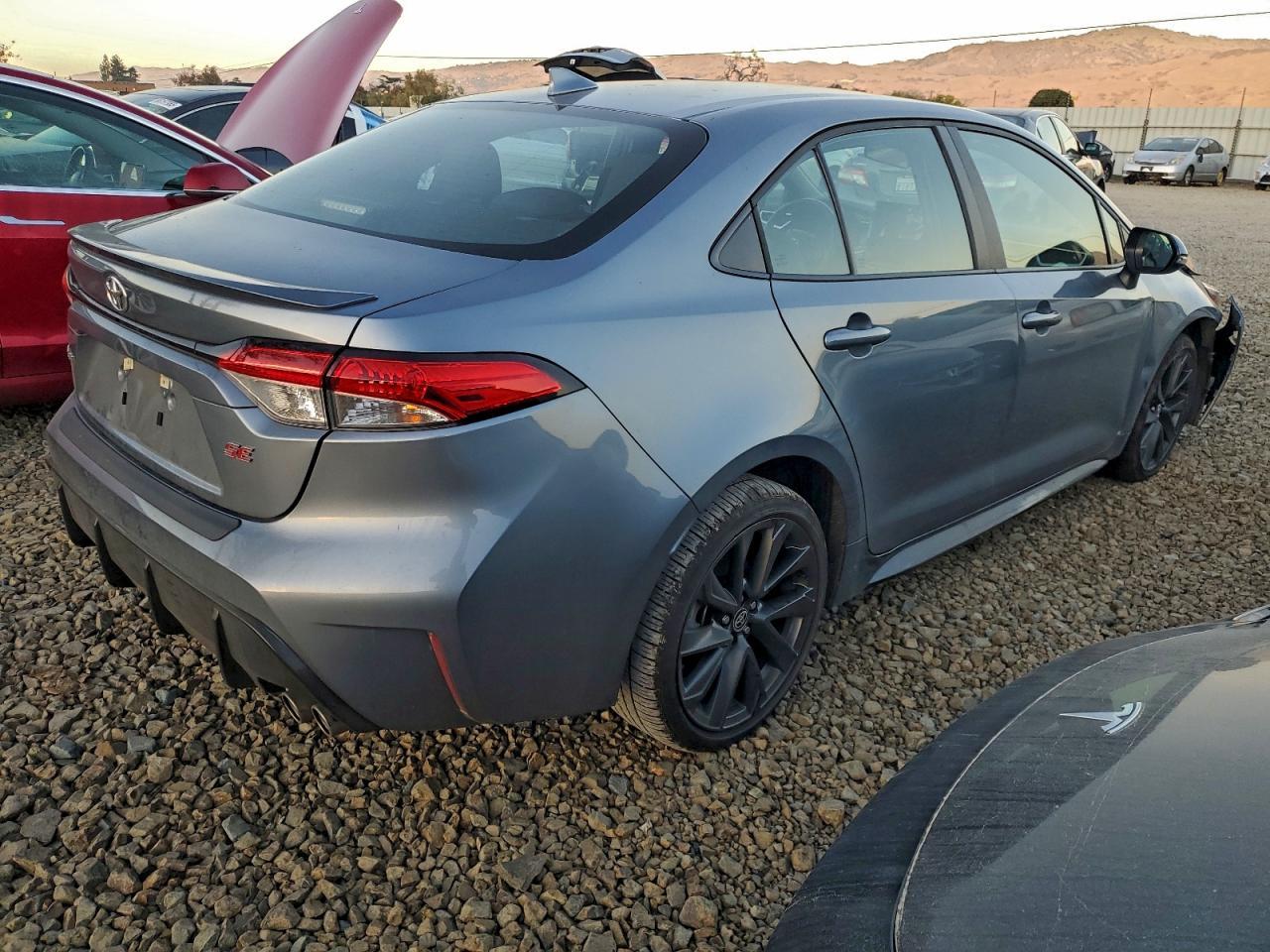 2024 Toyota Corolla Se - Image 3