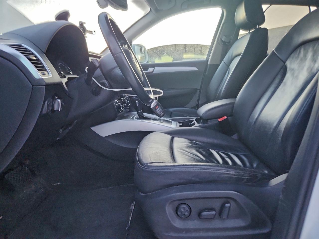 2011 Audi Q5 Premium Plus - Image 7