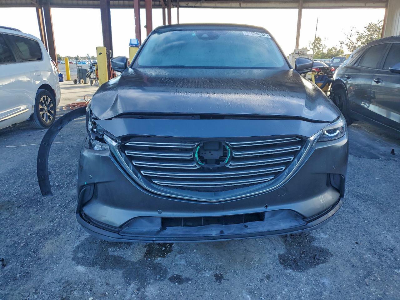 2018 Mazda Cx-9 Touring - Image 5