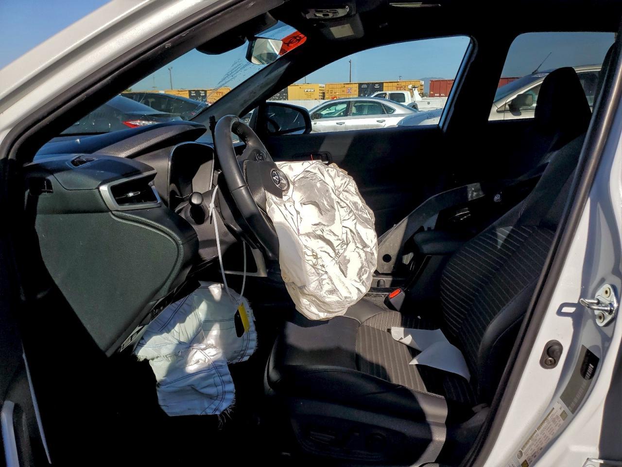 2024 Toyota Corolla Cross Se - Фото 7