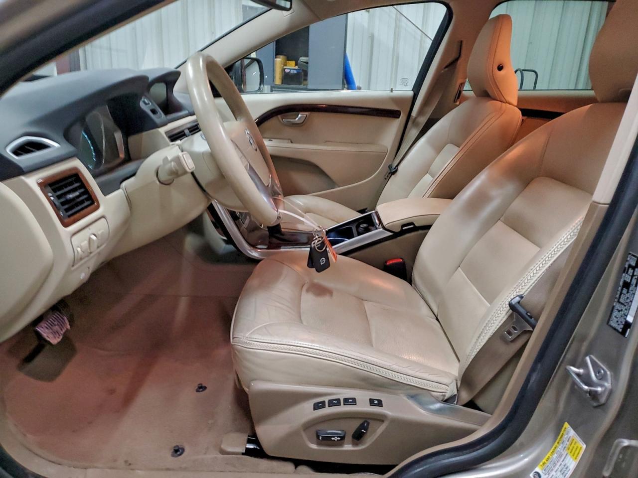 2014 Volvo Xc70 T6 - Image 7
