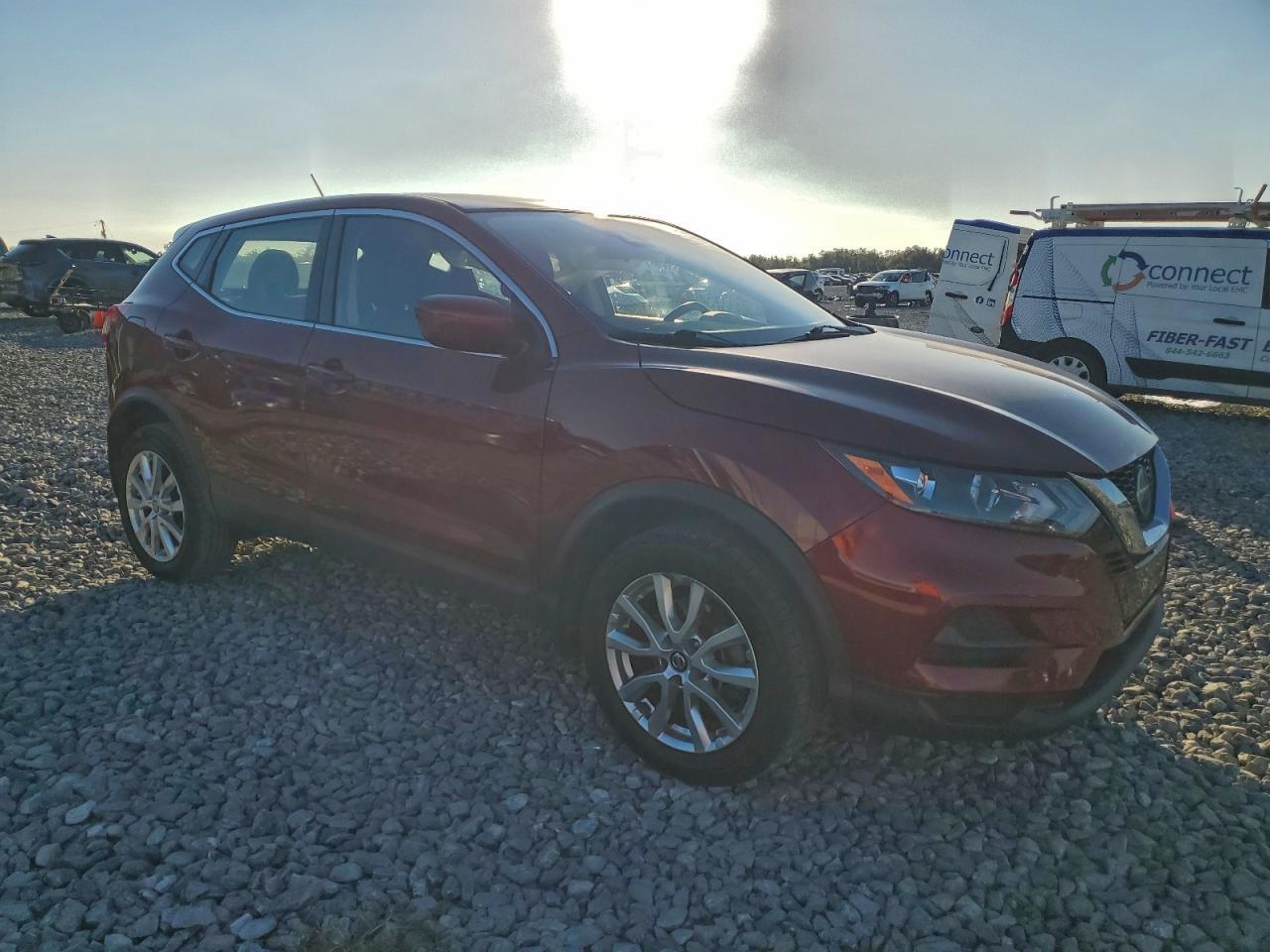 2021 Nissan Rogue Sport S - Фото 4