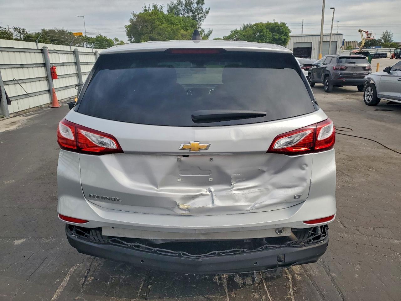 2021 Chevrolet Equinox Lt - Фото 6