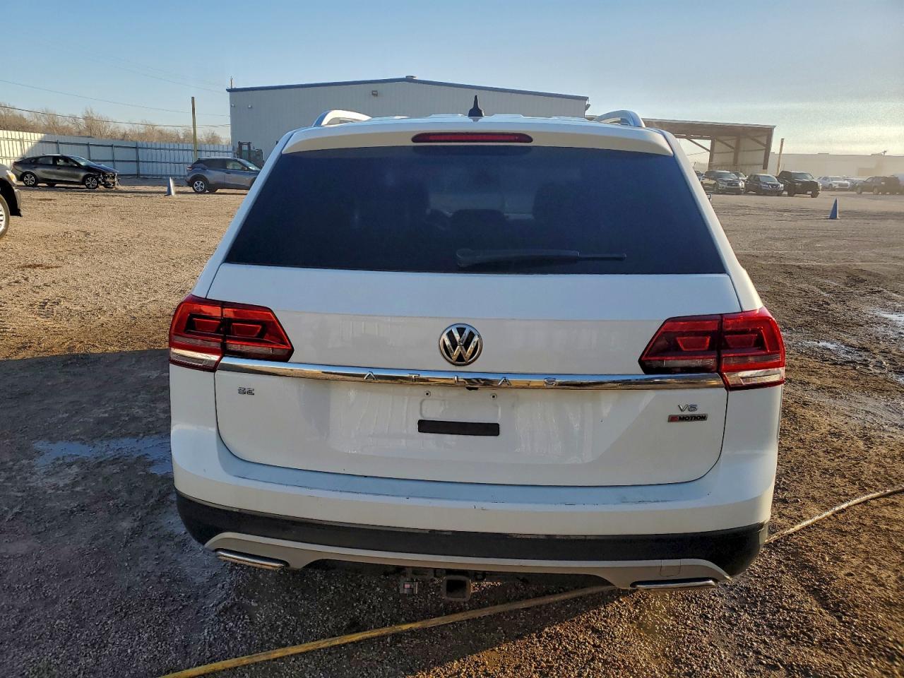 2018 Volkswagen Atlas Se - Image 6