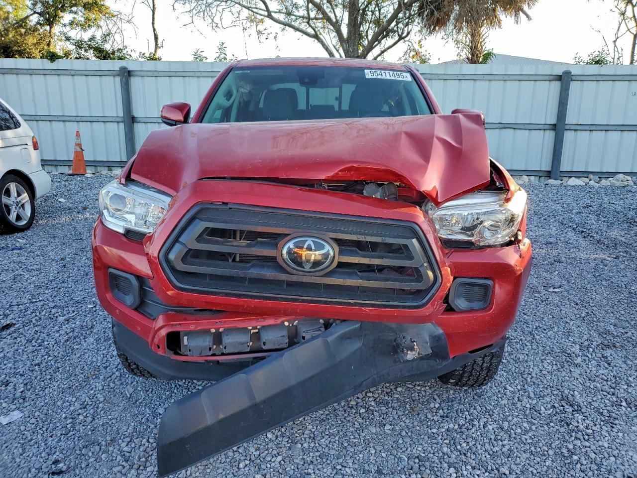 2021 Toyota Tacoma - Image 5