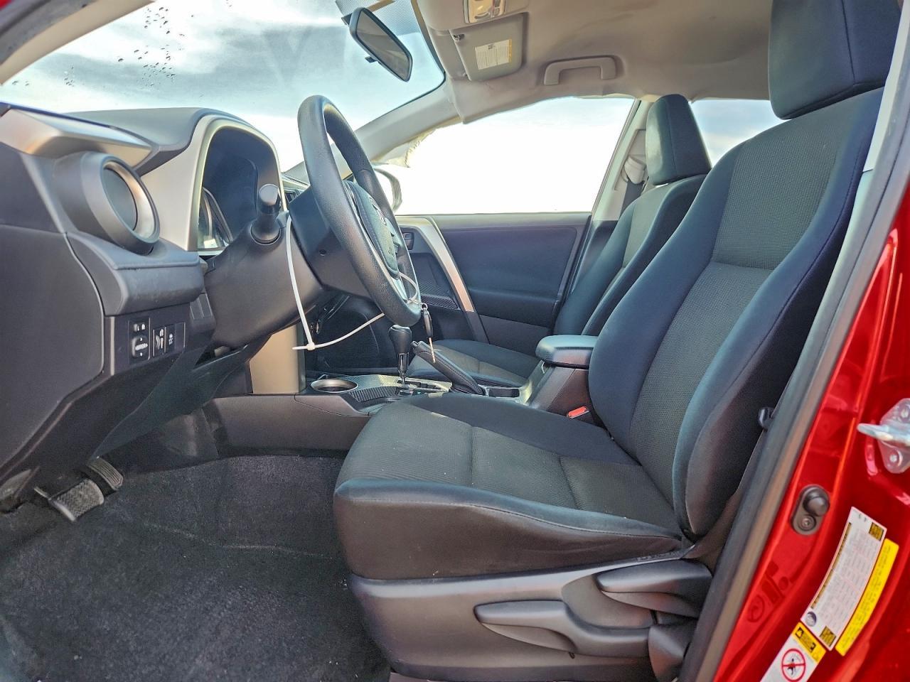 2015 Toyota Rav4 Le - Image 7