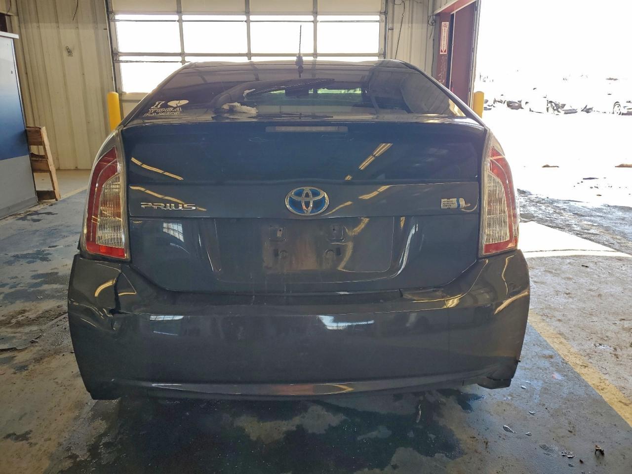 2015 Toyota Prius - Фото 6