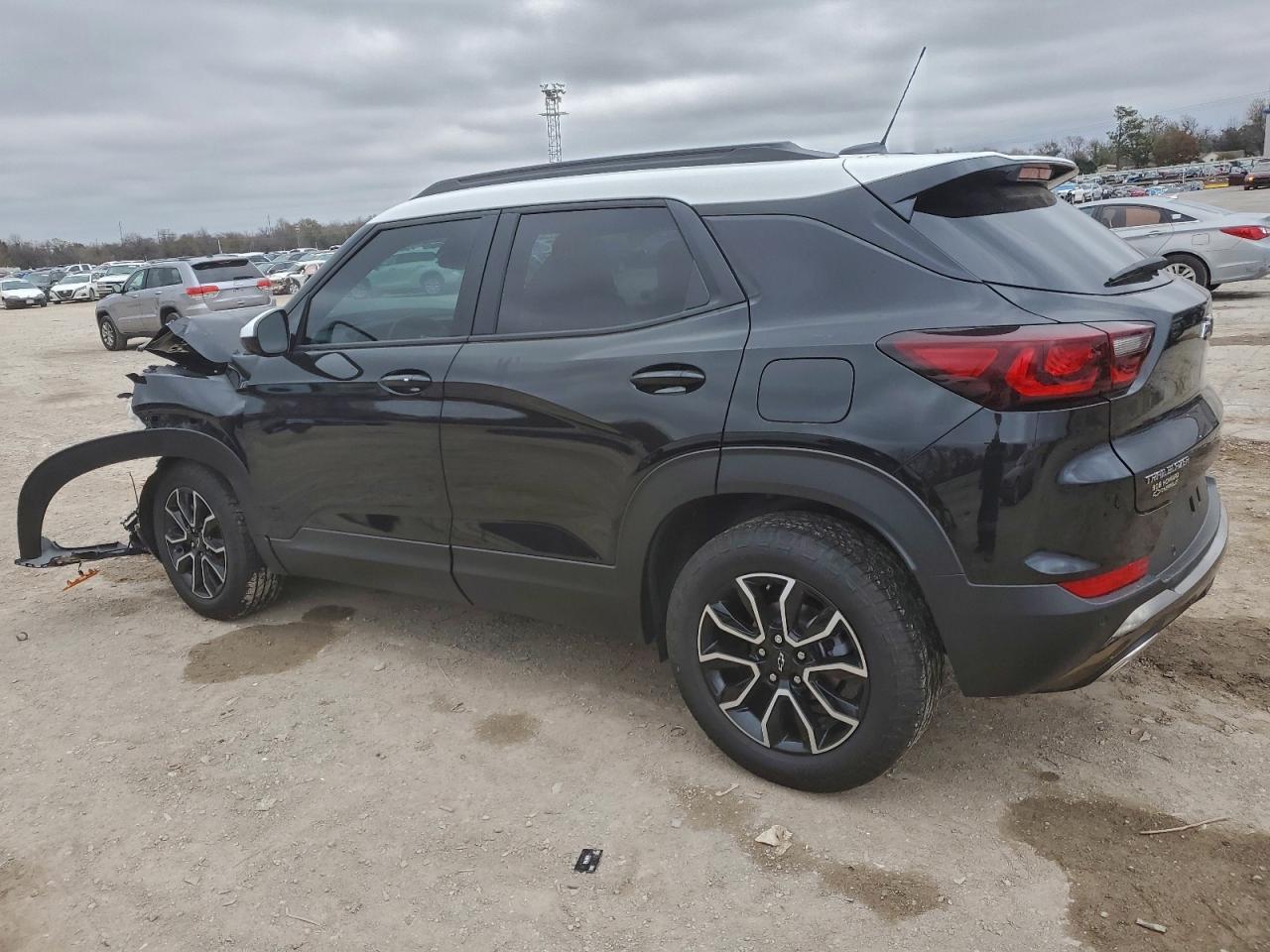 2025 Chevrolet Trailblazer Activ - Image 2