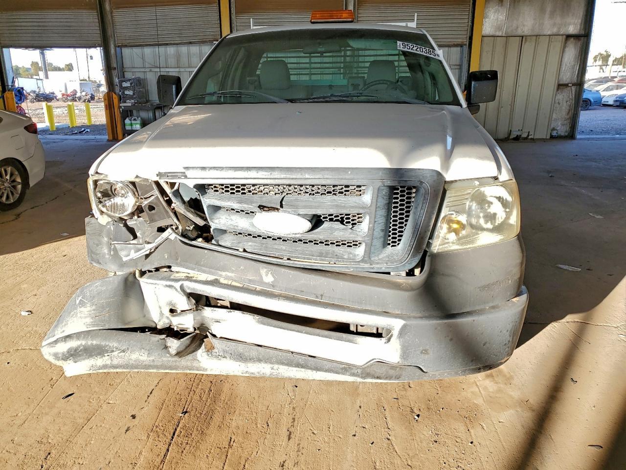 2006 Ford F150 - Image 5