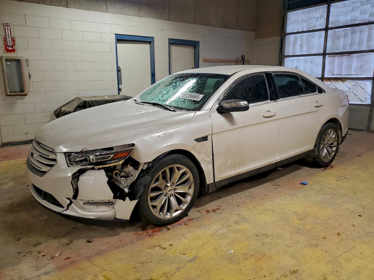 2015 Ford Taurus Limited