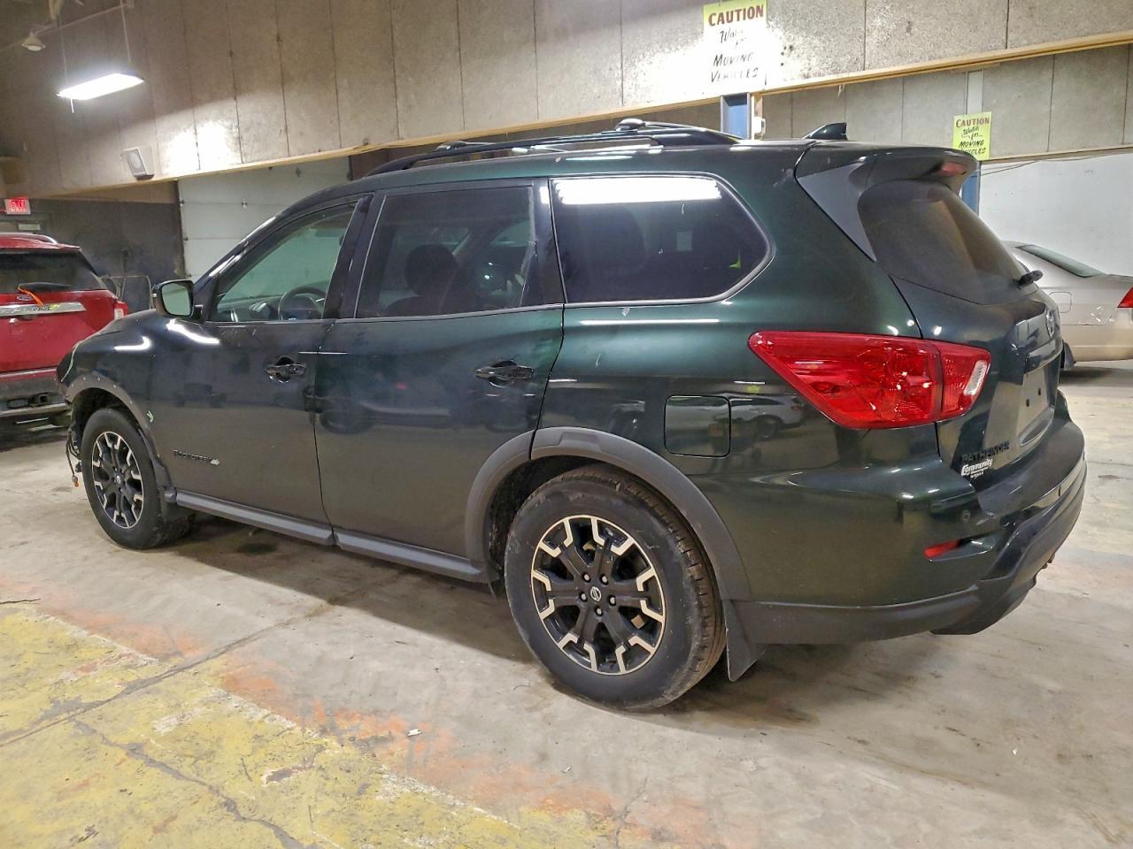 2020 Nissan Pathfinder Sv - Image 2