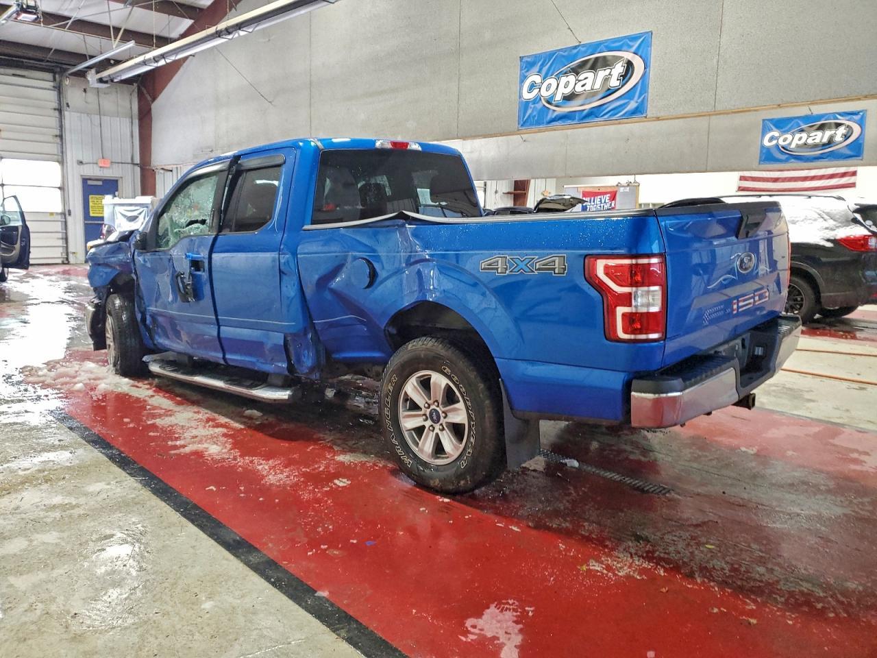 2020 Ford F150 Super Cab - Фото 2