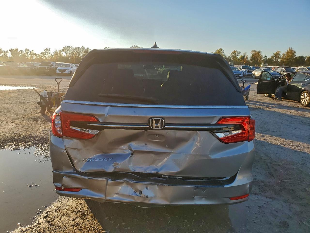 2023 Honda Odyssey Exl - Фото 6