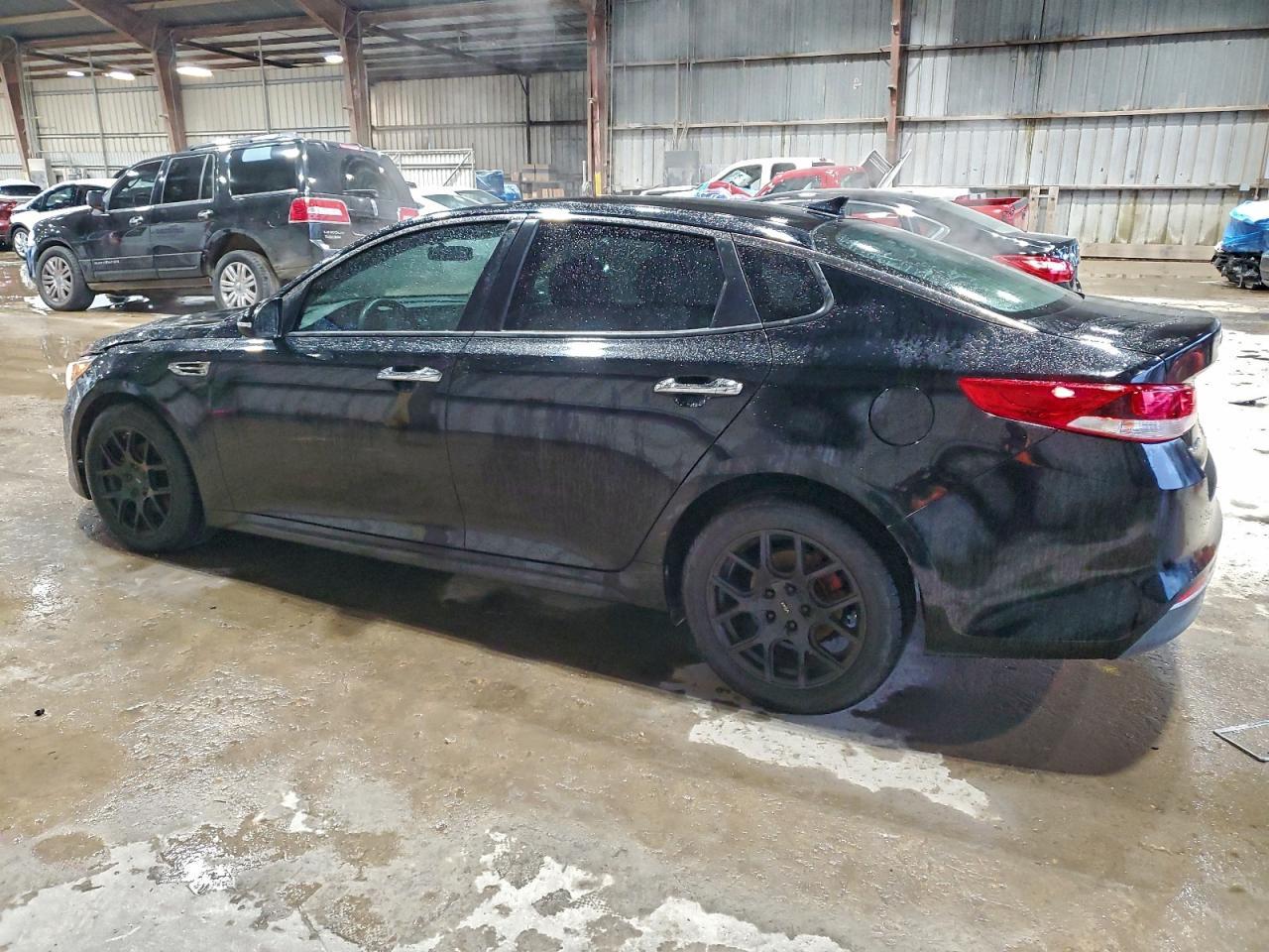 2018 Kia Optima Lx - Фото 2