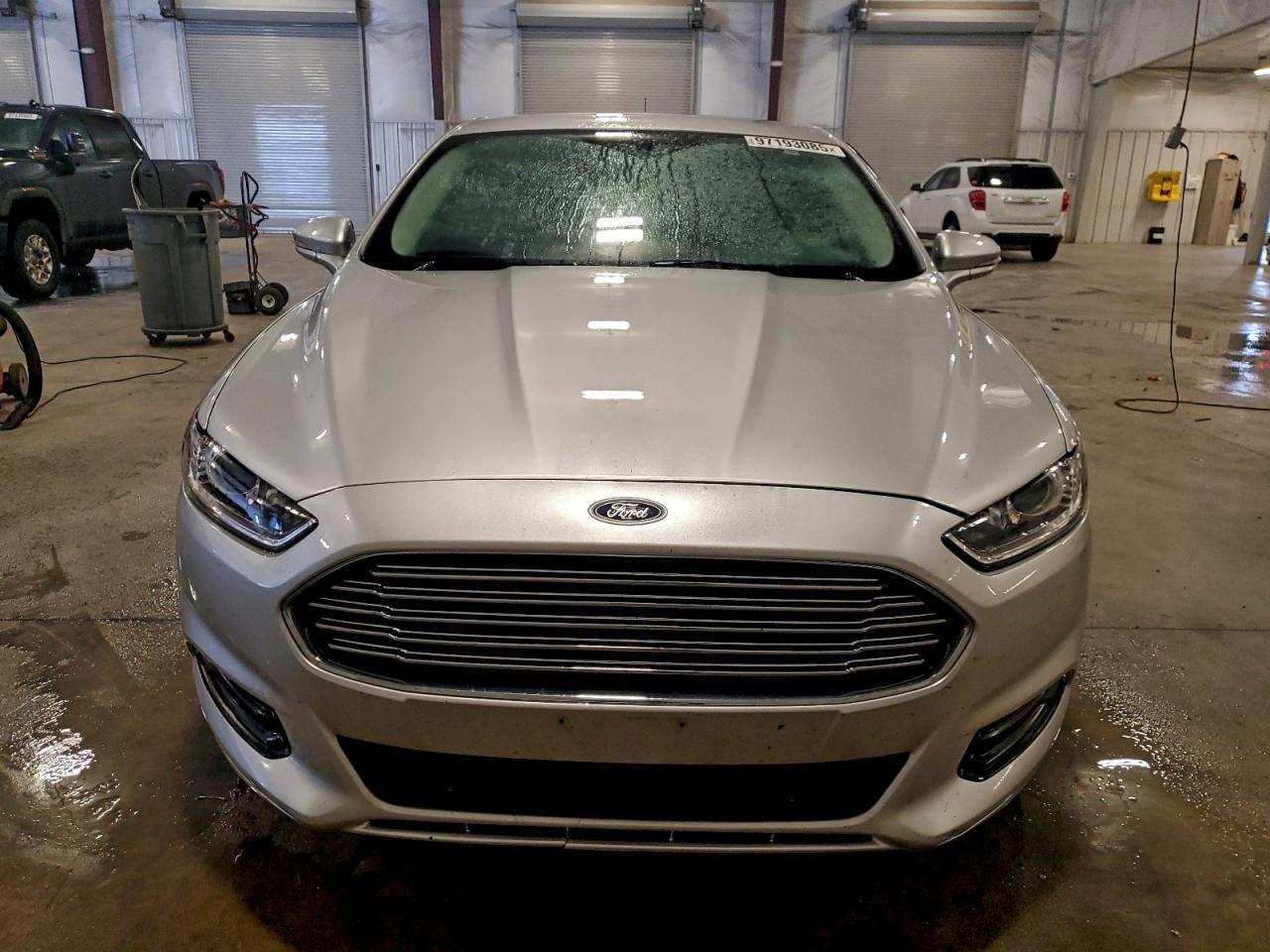 2016 Ford Fusion Se - Фото 5