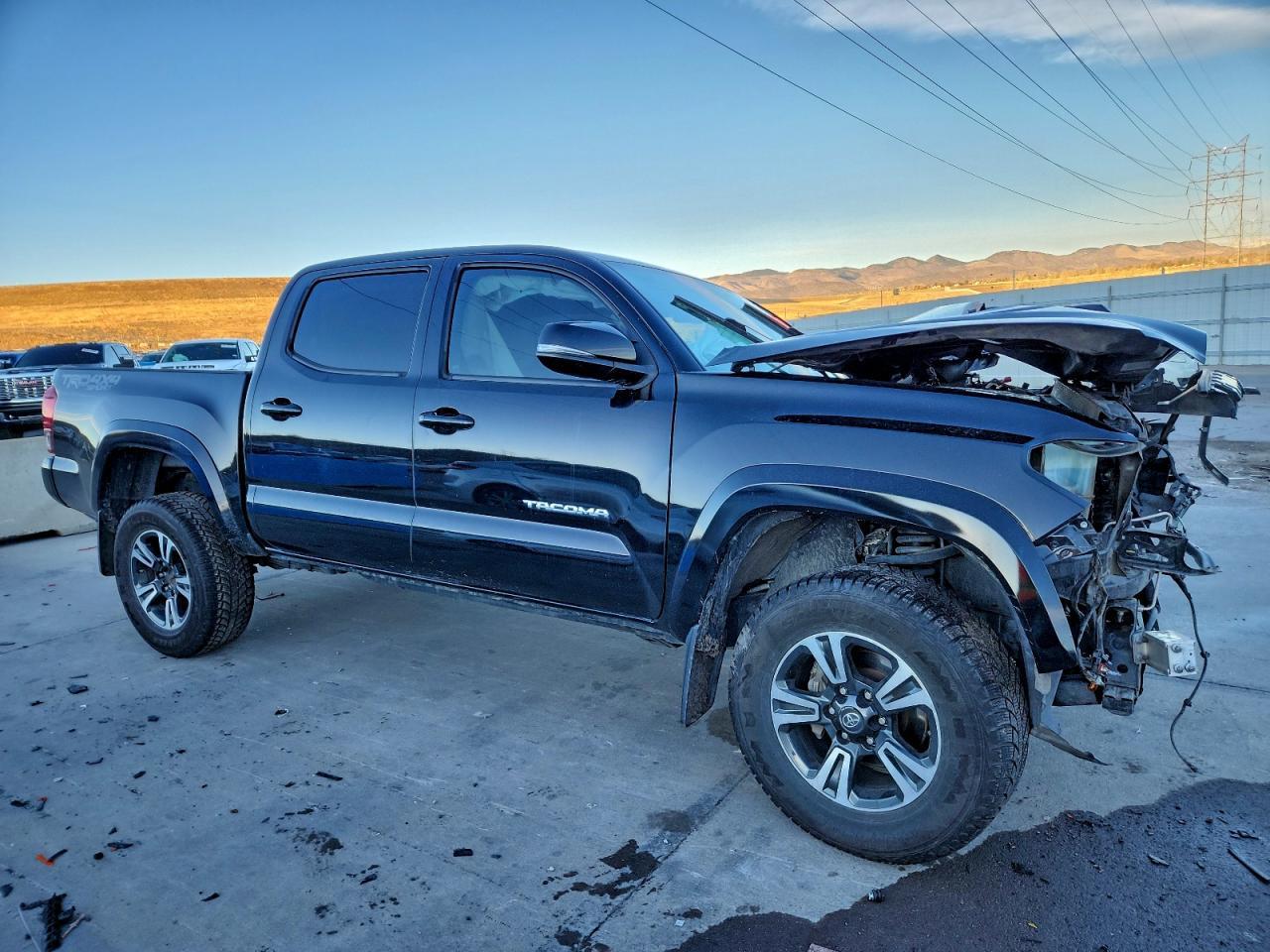 2018 Toyota Tacoma Double Cab - Фото 4