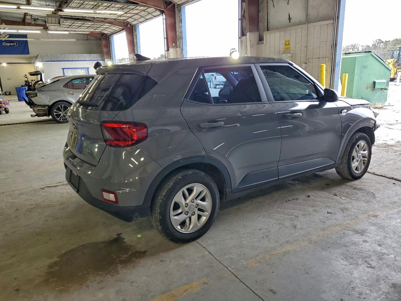 2021 Hyundai Venue Se - Фото 3